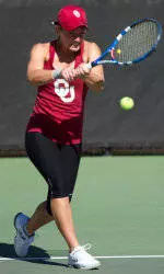 Sooners Start Weekend With Victory Over Iowa State