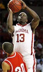 Men's Hoops Finally Back Home