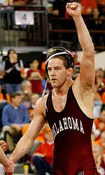 Three Wrestlers Earn Quarterfinal Bids