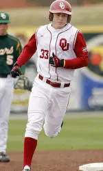 Baseball Welcomes No. 11 Missouri