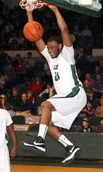 Men's Basketball Signs Juco Big Man Avila