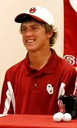 Men's Golf Signs Three Recruits for 2012-13