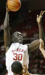 Texas Tech Raids OU Saturday at 3