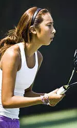 Women's Tennis Signs Blue Chip Recruit