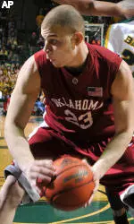 Griffin Earns Third Big 12 Honor