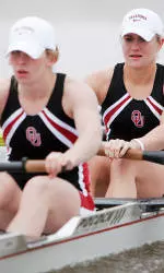 Rowing Has Success at First Day of Longhorn Invitational