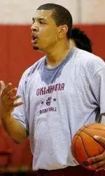 Men's Hoops to Audition Walk-Ons