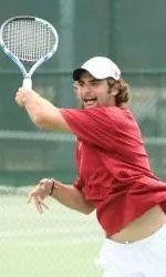 Roddick's Squad Routs Louisville, 6-1