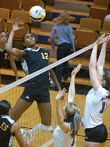 Volleyball Lures Juco All-American