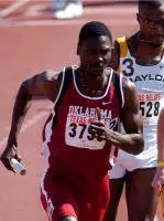 Sooners Break School Record in 3200-Meter Relay