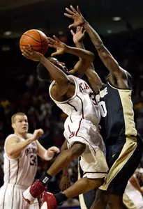 Lavender Named Big 12 Mens Basketball Player of the Week