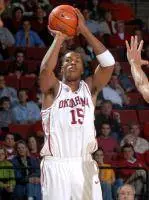 OU Heads to Texas for Saturday Tilt