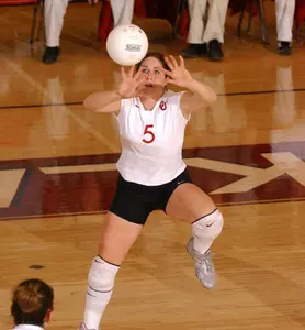 Sooner Volleyball Closes 2002 With Victory