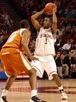 Sooners Trump Texas in Norman, 64-60