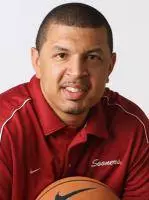 Men's Basketball Banquet is Oct. 25