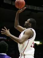 Gray, USA Finalists Overpower Ukraine