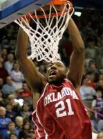 Jayhawks Shock Sooners, 59-58