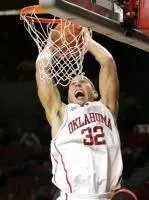 OU Students Admitted Free Saturday