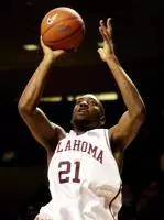 Gray's 29 Leads Sooners Past Cal State Northridge