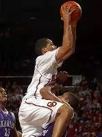 Oklahoma Powers Past Kansas State, 61-49