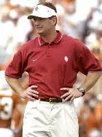 Stoops Presented With Bobby Dodd National Coach of the Year Award