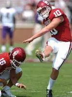 Hartley a Groza Semifinalist