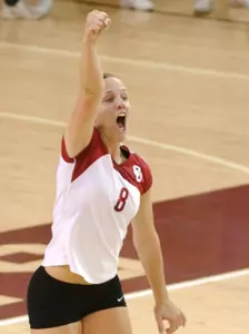 Volleyball Drops Marathon Match To ORU, 3-2