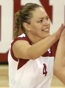 Volleyball Rolls to 3-0 Victory