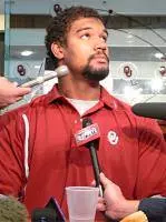 Stoops and OU Players on Texas Tech