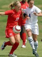 Kelly Leads Offense Past Ladyjacks