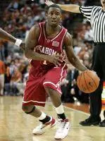 Sooners Rip Texas for Sweep, 74-58