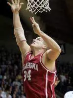 Sooners Start Big 12 Play at Nebraska