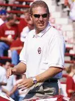 Chuck Long Named Finalist for Broyles Award