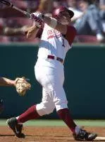 Sooners Win Season Opener, 7-6