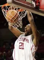 Men's Basketball Tickets Going Fast