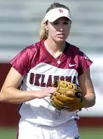 Softball Falls to No. 16 Texas A&M, 5-1