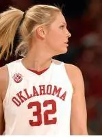 Video: WBB Senior Day Salute