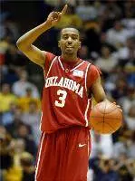 Mens Basketballs Rugged 2004-05 Schedule Released