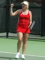 Women's Tennis Defeats Missouri, 4-3