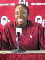 Women's Basketball Hosts Media Day