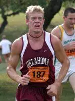 Cross Country Runners Arrive at OU