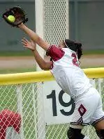 Scrappy Softball Begins Big 12 Tourney With 5-2 Win