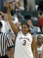 Paris Wins Big 12 Weekly Honor