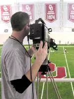 Video Gurus Work Behind the Scenes