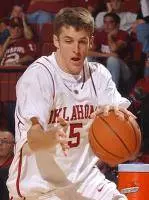 Mens Basketball Sets Classroom Record