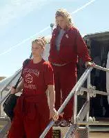 Sooners Arrive In Arizona