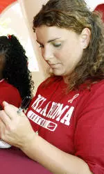 Softball to Sign Autographs Saturday