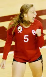 Volleyball Faces Arkansas in Border Battle