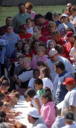 Softball Hosts Fan Fest Friday