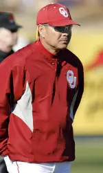 Baseball Signs 16 for 2010 Season